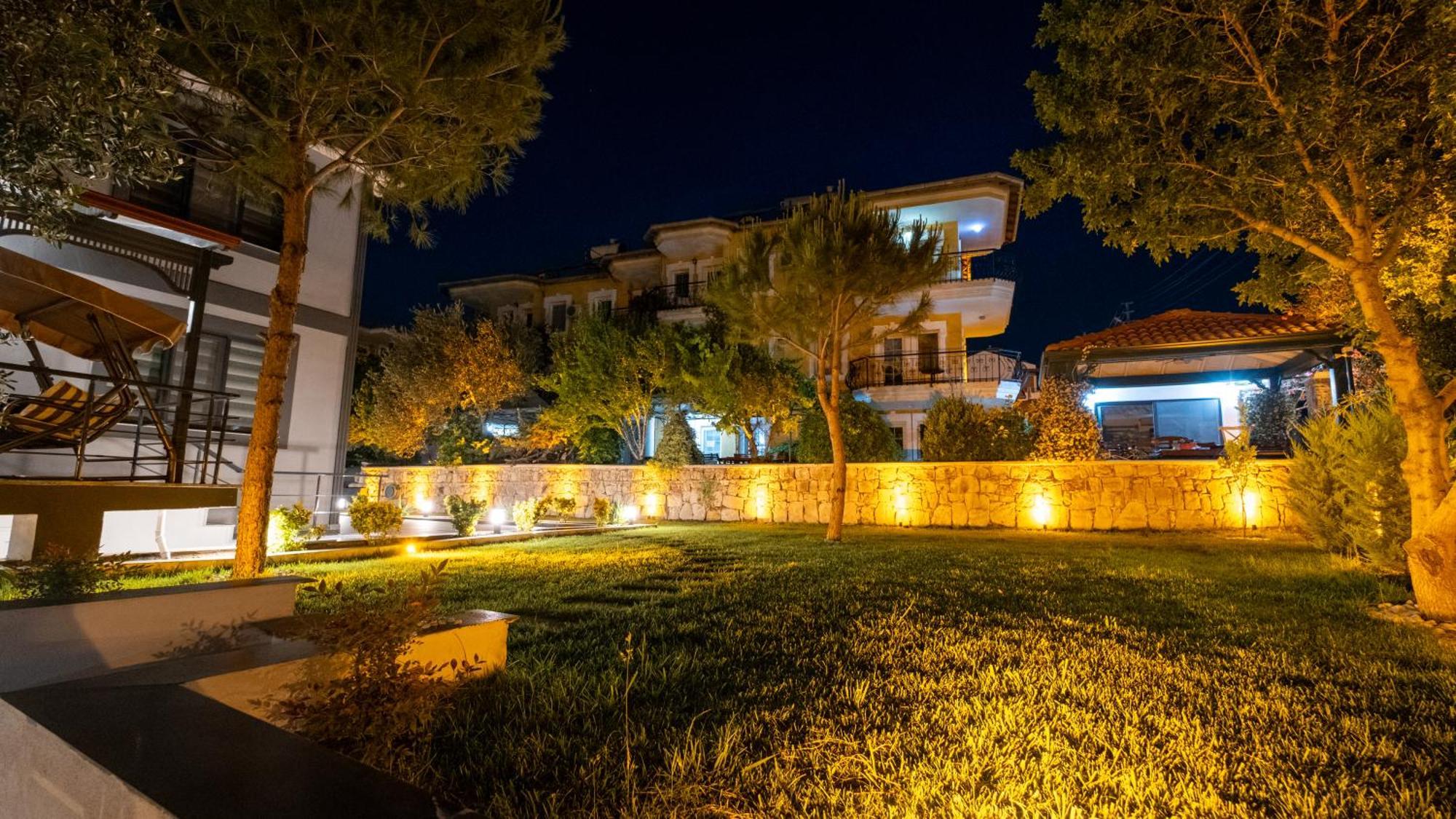 Select Cunda Guest House - Sea View Room With Private Veranda In Cunda Island Ayvalı Εξωτερικό φωτογραφία