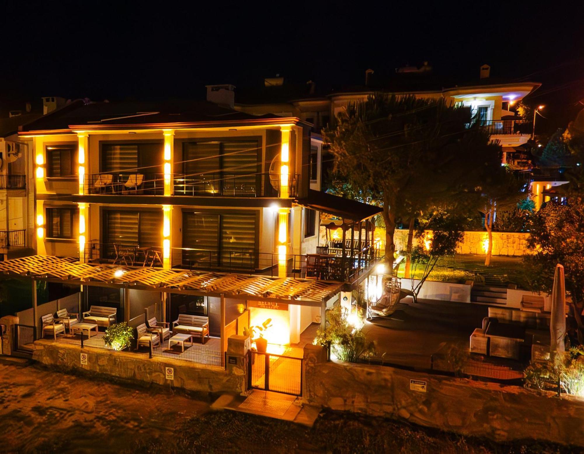 Select Cunda Guest House - Sea View Room With Private Veranda In Cunda Island Ayvalı Εξωτερικό φωτογραφία